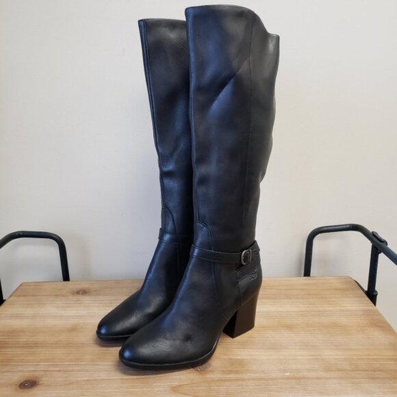 Born Esla Black Leather Boots - Picture 3 of 10